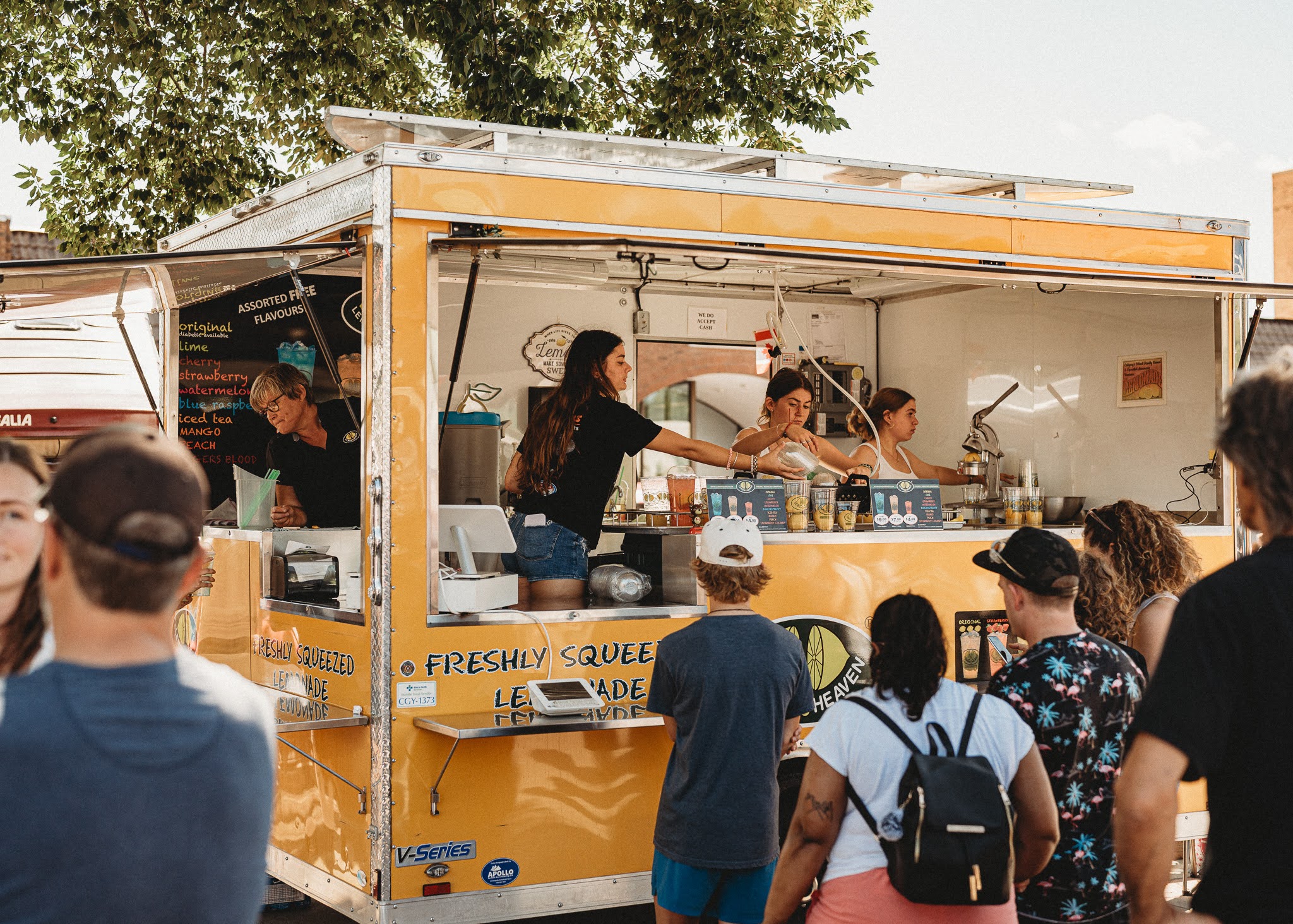 Facebook_1-313 (1) (1)